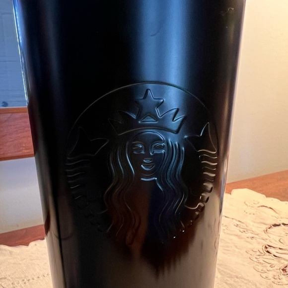 2 Starbucks Cold Cups - Picture 2 of 4